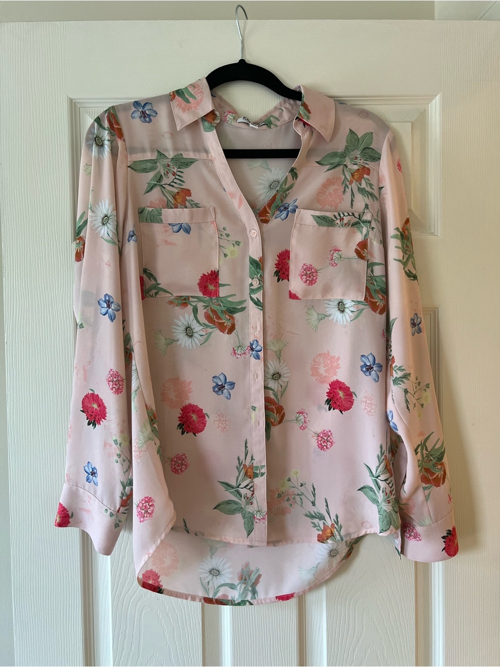 Express Portfonio Floral Satin Button-Up Blouse - Pink